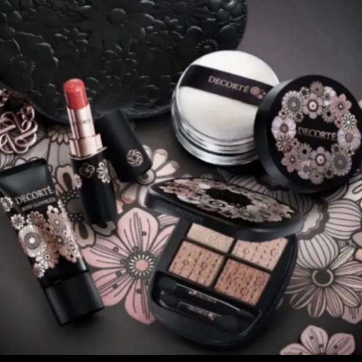 コスメデコルテ エターナルブルームコレクション クリスマスコフレ2025