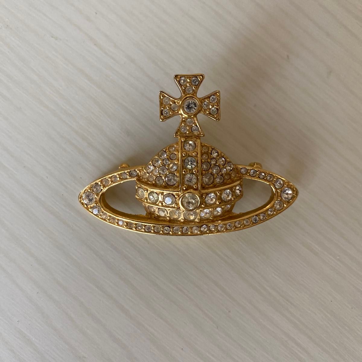 100%本物 希少ヴィヴィアンウエストウッド ゴールド ブローチ Vivienne