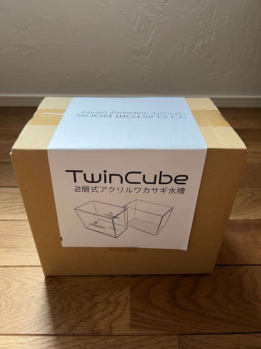 JJ CUSTOM RODS TWIN CUBE 2層式アクリル水槽 ワカサギ - メルカリ JJ