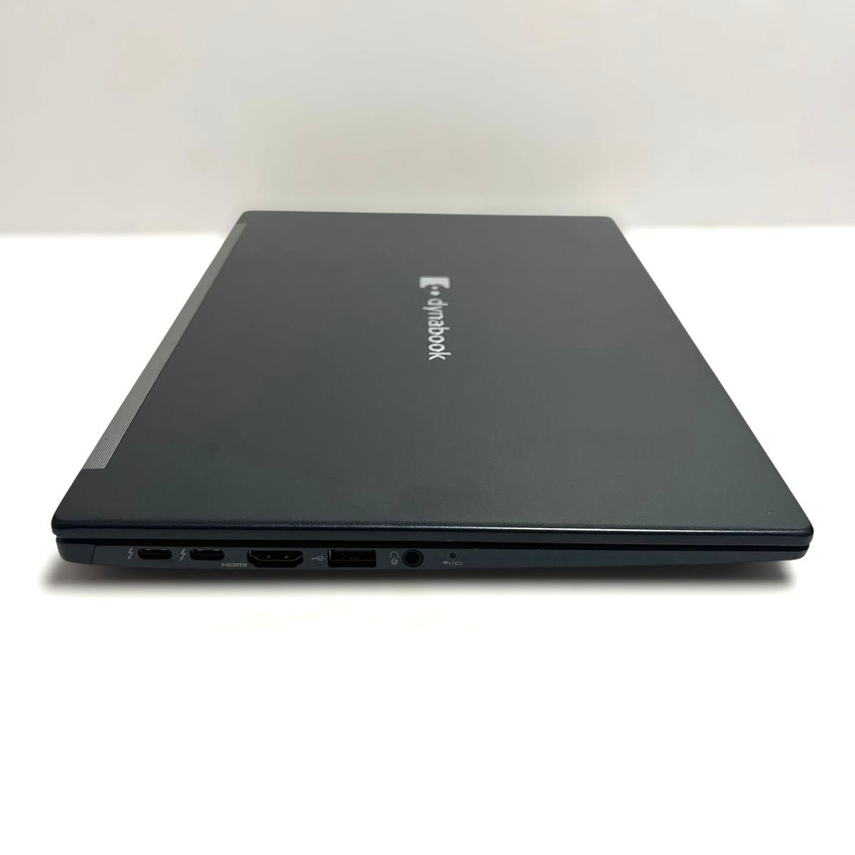 美品 dynabook G83/KW 2023年製 第12世代 メモリ16GB ストレージ256GB