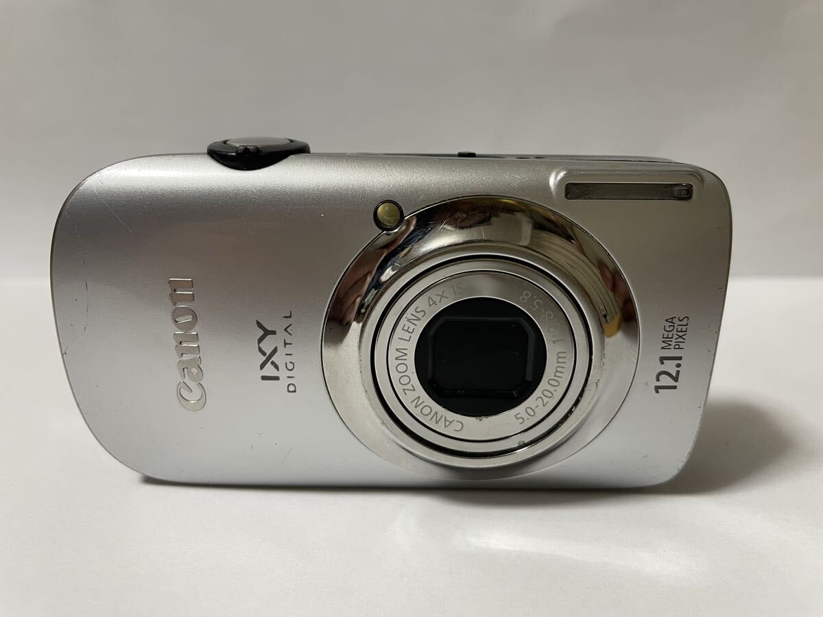 Canon Canon キャノン デジタルカメラ PC1356 シルバー コンパクト