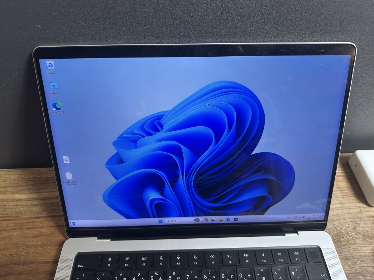 極美品77回」Apple MacBook PRO Retina 14inch 2021/M1 10コア/GPU16