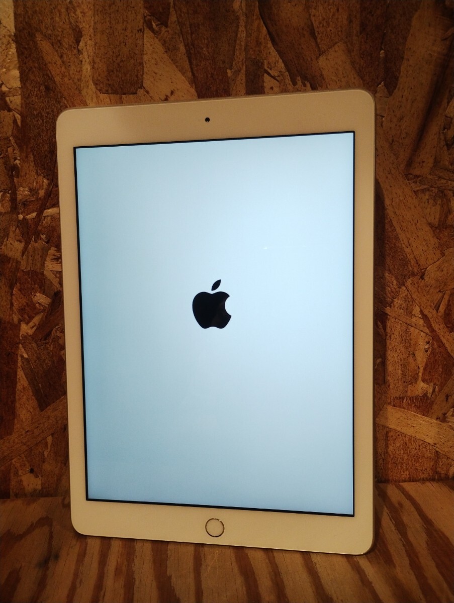 iPad シルバー Wi-Fiモデル9 7インチ 第6世代 128GB 初期化済｜Yahoo