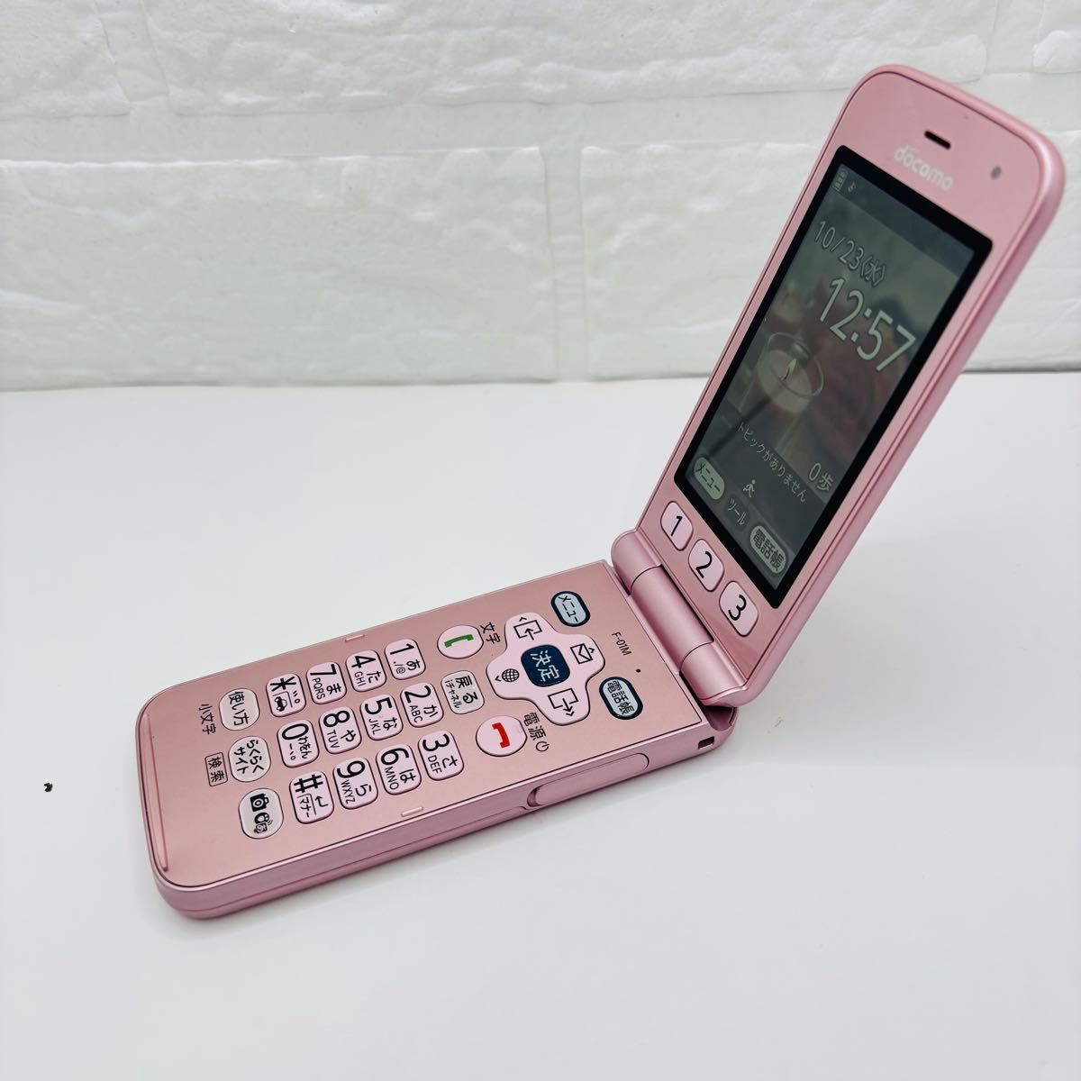 美品】らくらくホン F-01M ドコモ ガラケー ピンク｜Yahoo!フリマ（旧