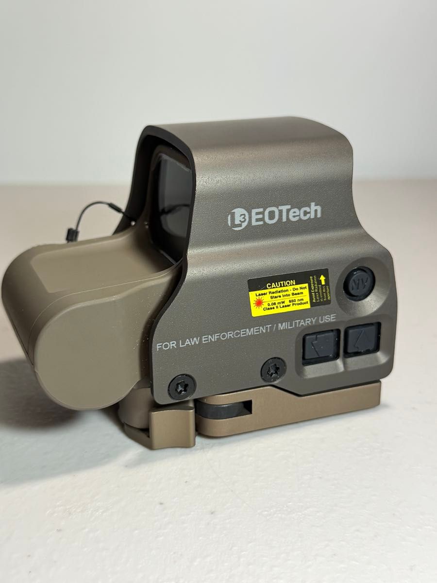 実物EOTech EXPS3 タン色ホログラフィックサイト