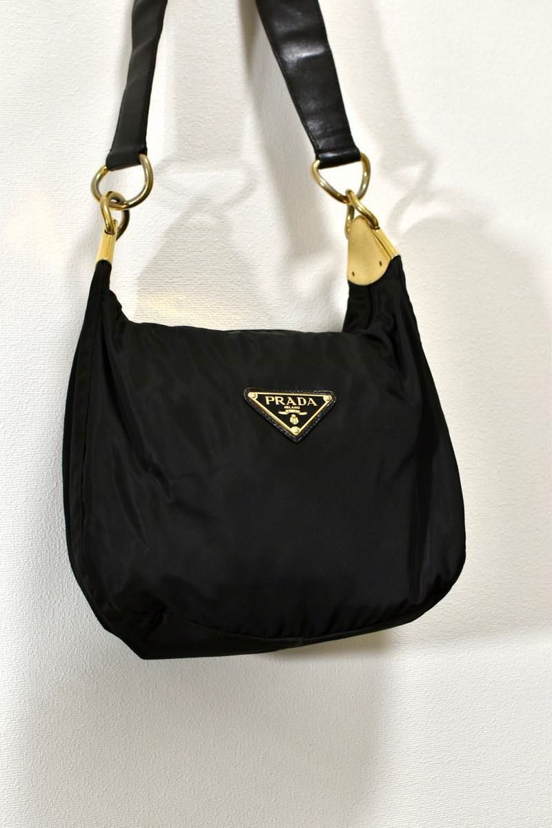 PRADA プラダ ナイロン ショルダーバッグ ゴールド金具 三角ロゴ