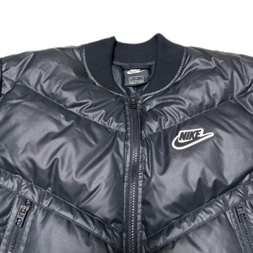 NIKE MA1ダウンジャケット ブラック ロゴ刺繍 ボンバージャケット