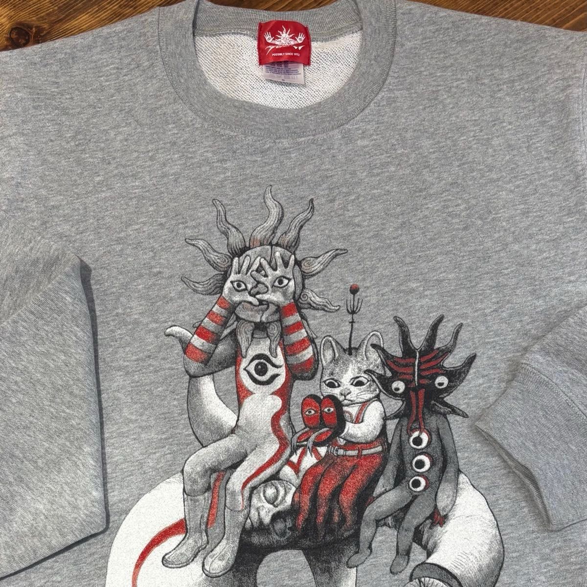 タローマン ヒグチユウコ ポップアップ トレーナー スウェット Lサイズ