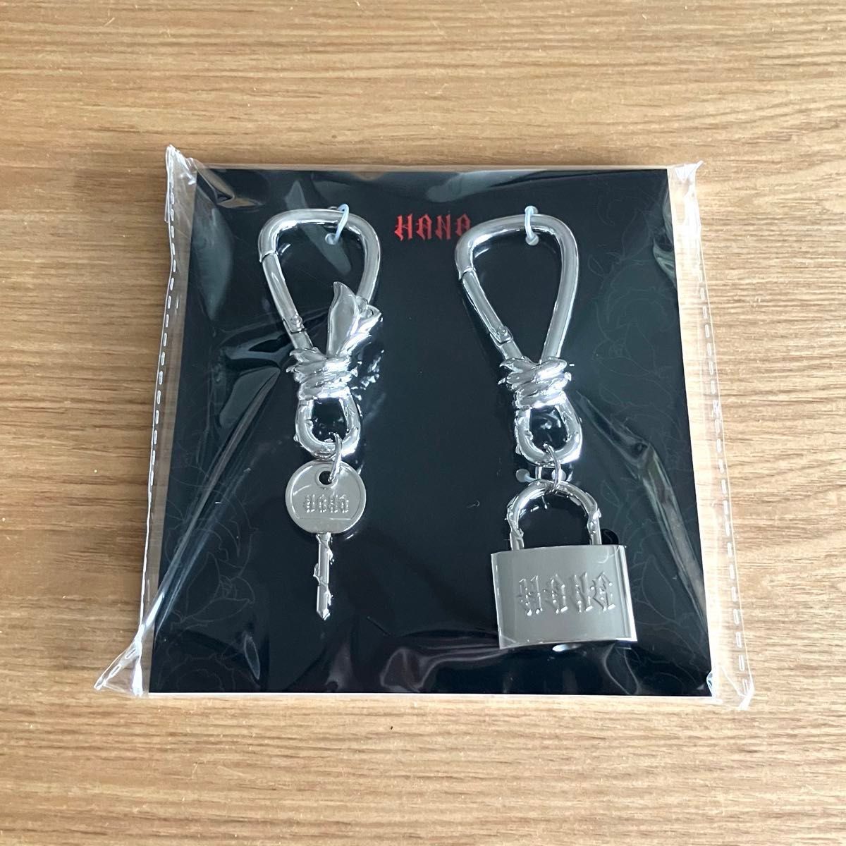 HANA BAD LOVE カラビナセット｜Yahoo!フリマ（旧PayPayフリマ）