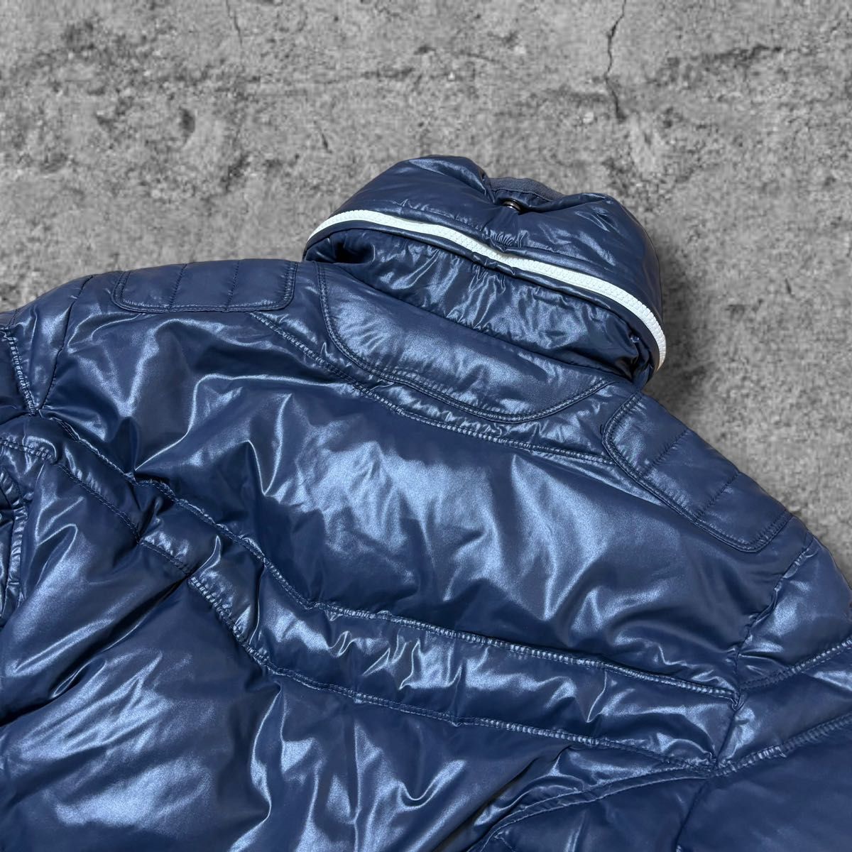 00a archive DIESEL ディーゼル ダウンジャケット 肉厚 短丈 お兄さん