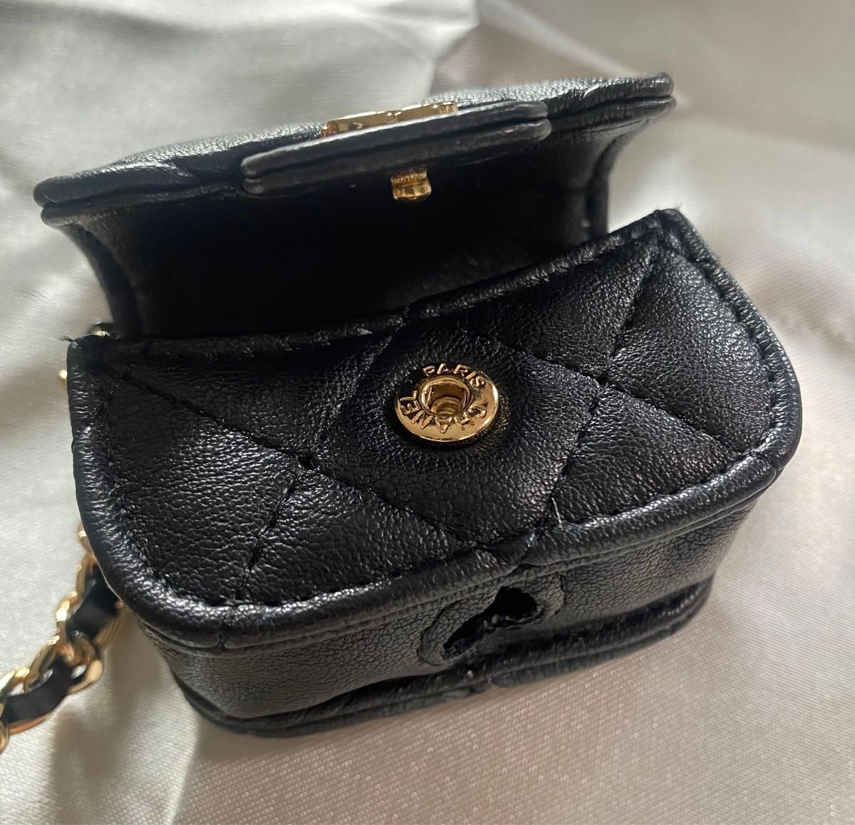 シャネル CHANEL ノベルティ コインケース イアフォン入れ ミニポーチ