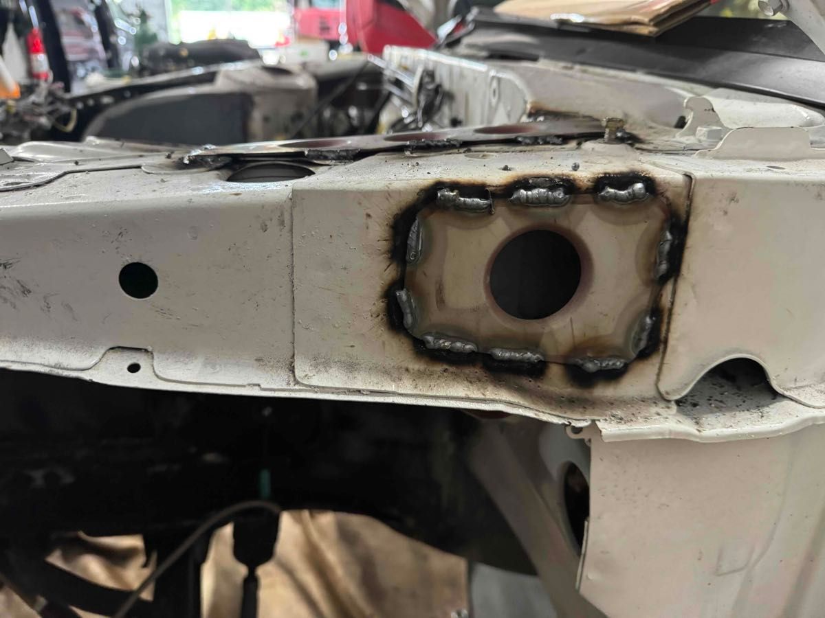 ガセットプレート 補強プレート s13 180sx 強化 ストラット バーリング