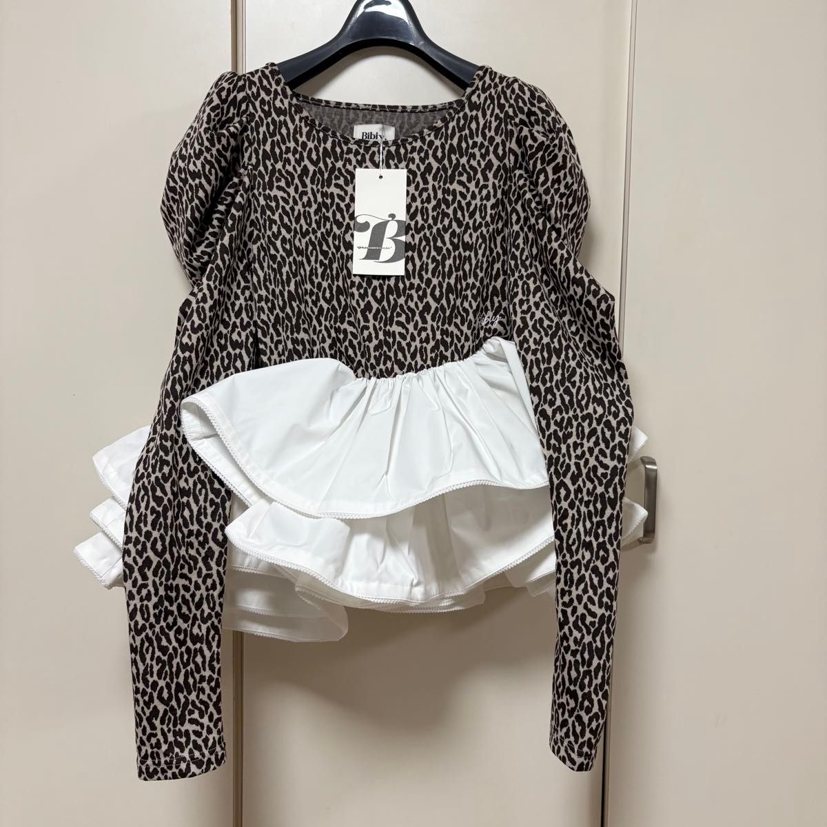 タグ付き新品 bibiy EFFIE PEPURAMU LEOPARD TOP レオパード ペプラム