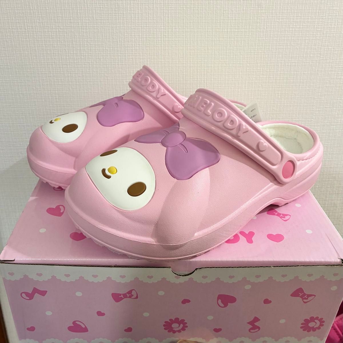 新品】マイメロディ クロックス風サンダル ピンク ボア付き Mサイズ