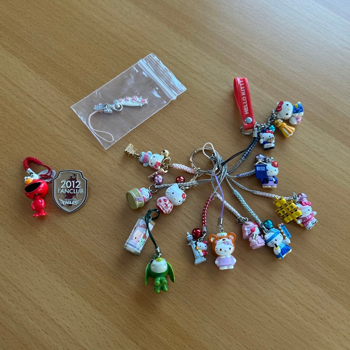s*e様 ご当地ハローキティ根付ストラップ 25個セット 非売品有り s*e様