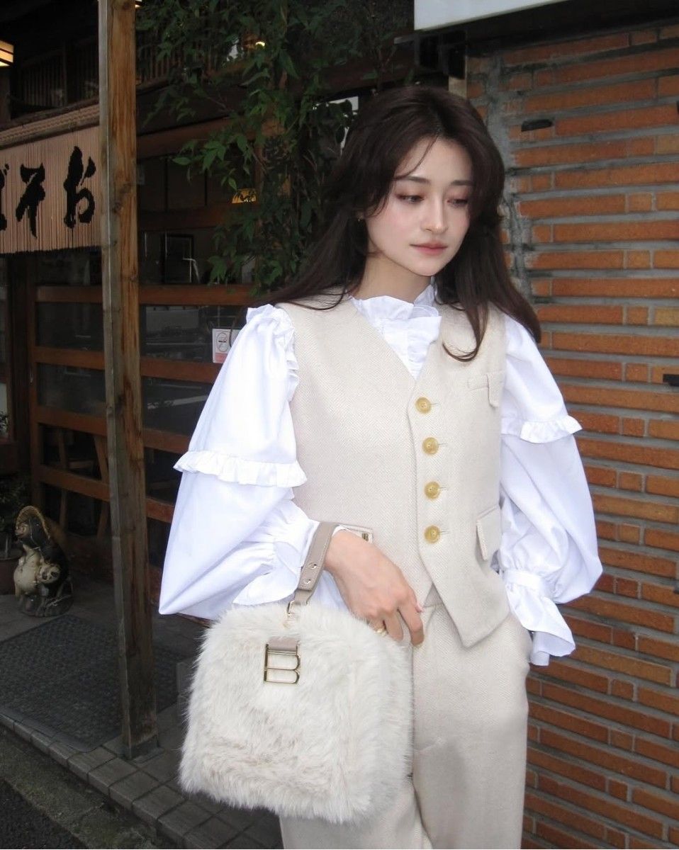 正規品・新品】bibiy B FUR BOX BAG ベージュ バニティ ファー バッグ