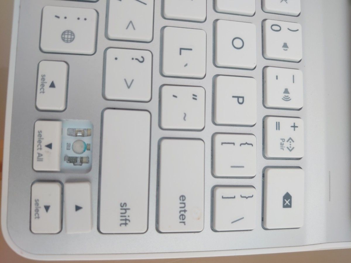 iPad Air 2 キーボード 赤色カバー付き｜Yahoo!フリマ（旧PayPayフリマ）