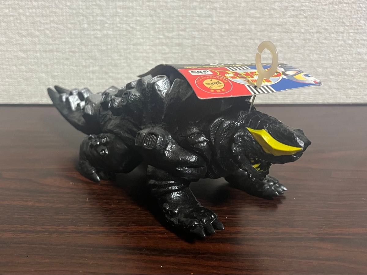 電光超人グリッドマン ブリザラー バキラ マグネガウス タグ付き