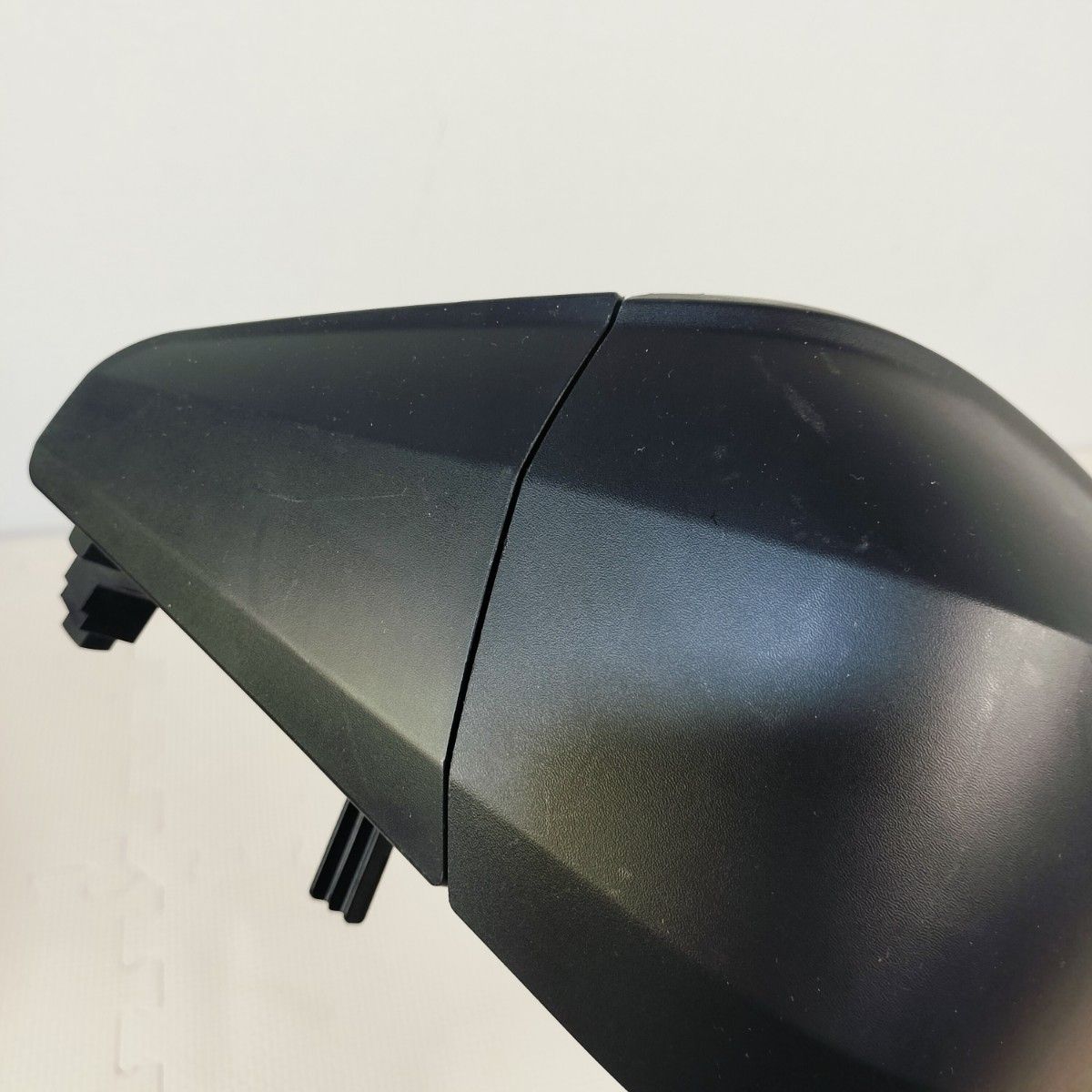 送料無料 リーフ ZE1 充電ポートカバー チャージリッドカバー ニッサン