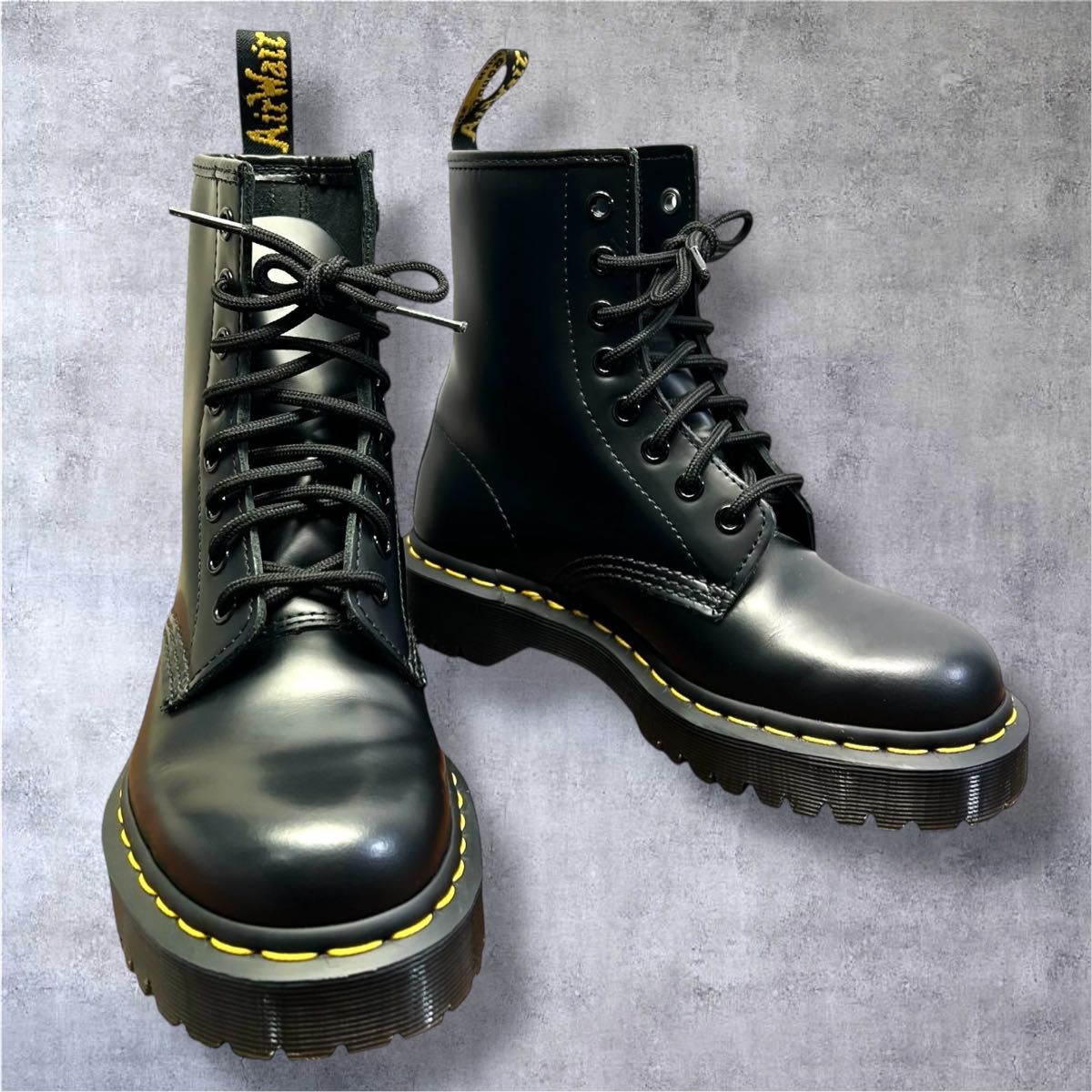 Dr Martens ドクターマーチン 8ホール ブーツ ワークブーツ レディース