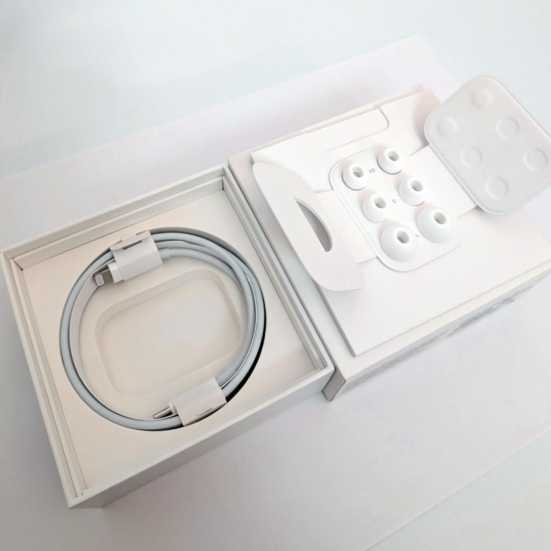 Apple AirPods Pro 第2世代 MQD83J/A 美品 使用感少｜Yahoo!フリマ（旧
