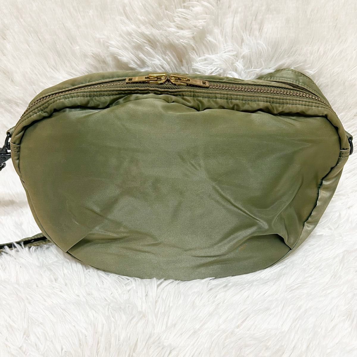 美品 新型】PORTER タンカー オーバル ショルダーバッグ セージ