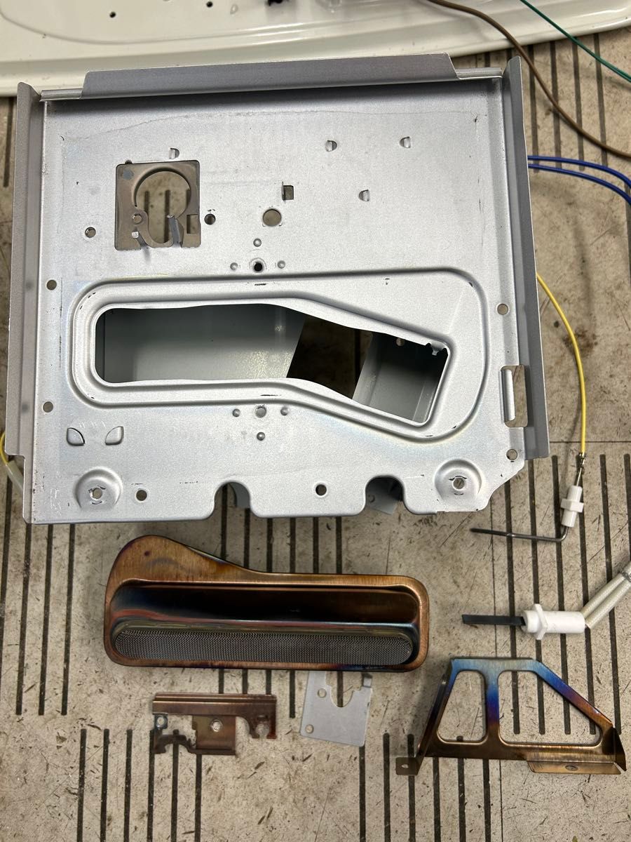 ダイニチ ブルーヒーター FW-4218S 分解清掃済 完動品 18年製 シルバー