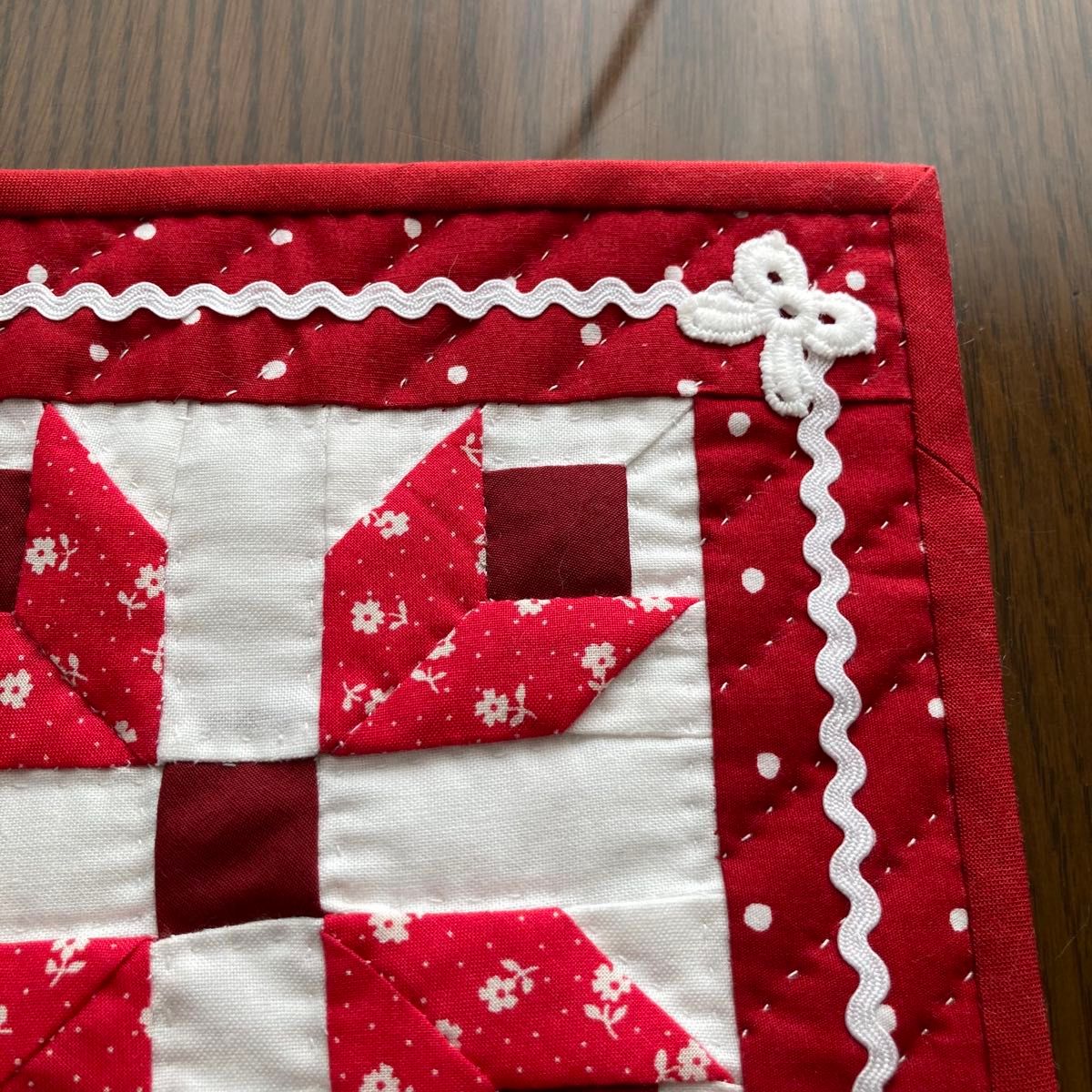 パッチワーク サンプラーキルト タペストリー 赤｜Yahoo!フリマ（旧