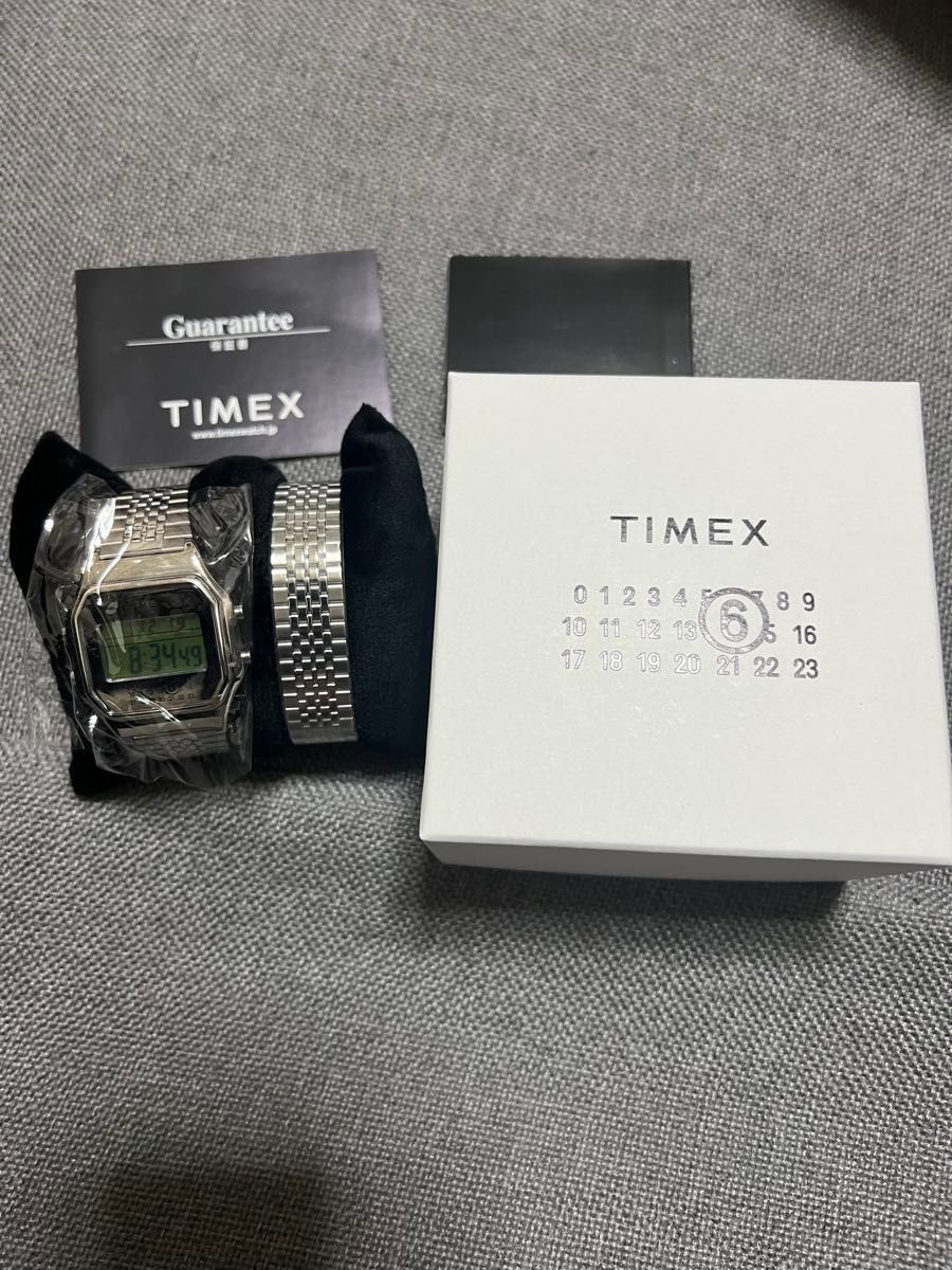TIMEX x MM6 Maison Margiela T80 Gift Set 