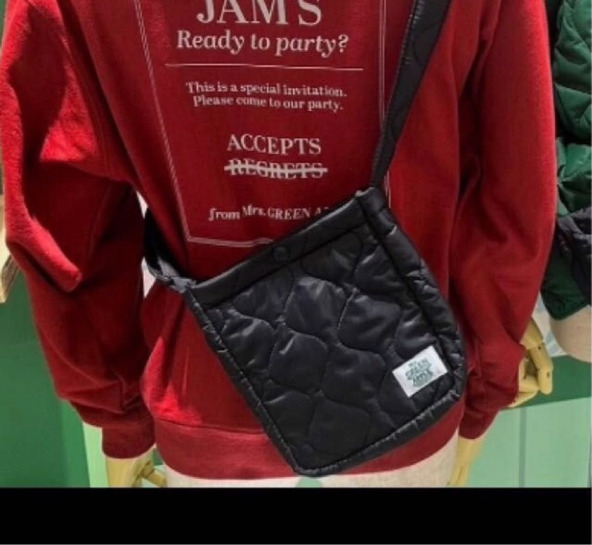 新品 ミセスグリーンアップル キルティング ショルダーバッグ ブラック