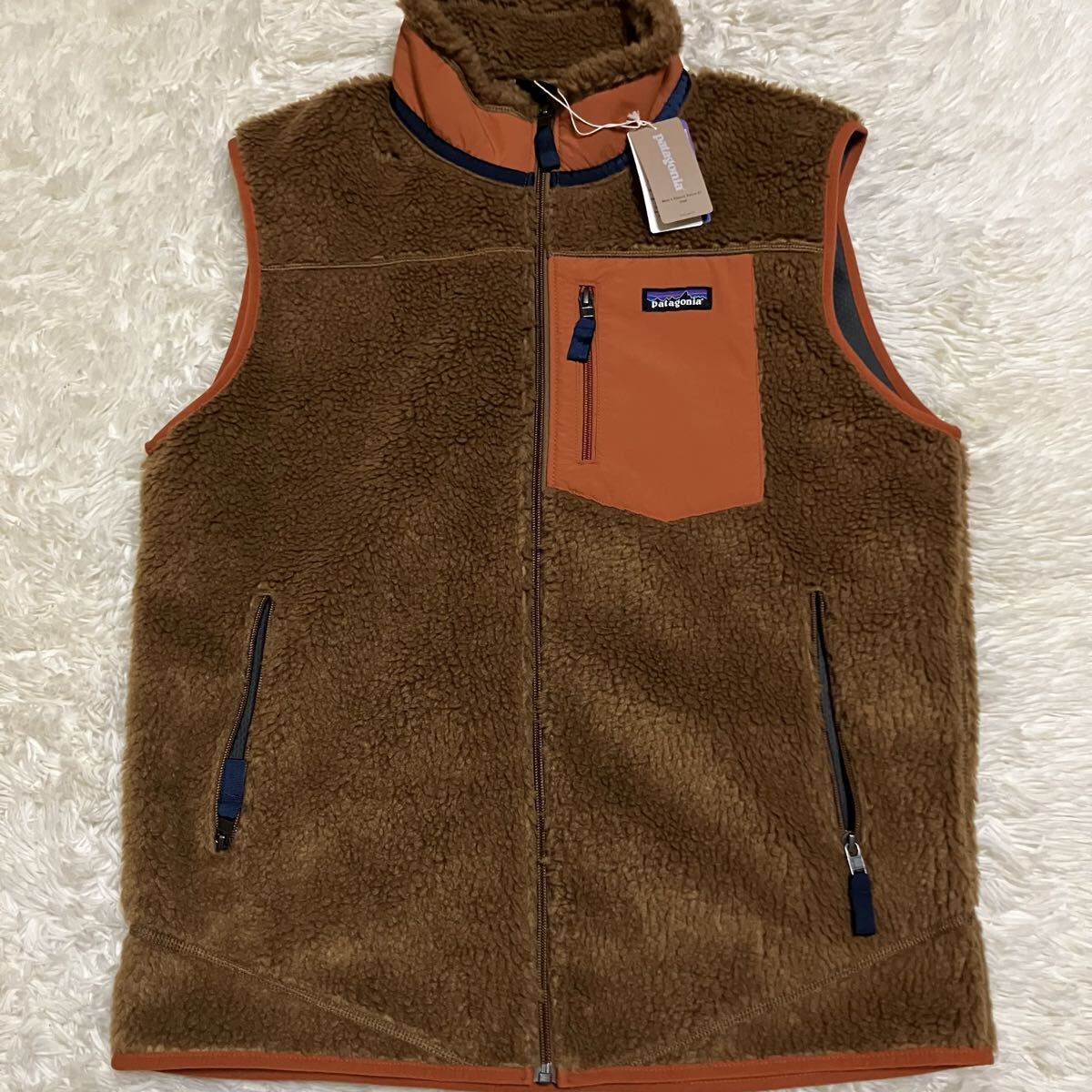 未使用 L パタゴニア クラシック レトロX ベスト ブラウン ボア