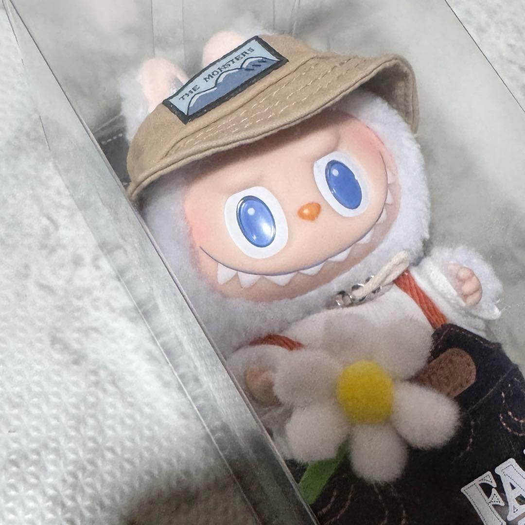 ポップマート ラブブ FALL IN WILD ぬいぐるみ ペンダント 正規品