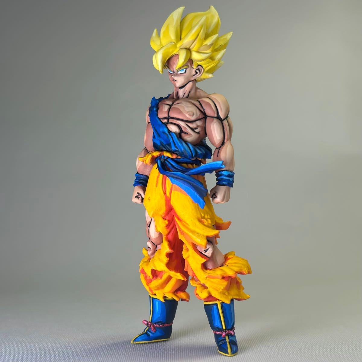 HGドラゴンボール スーパーサイヤ人 孫悟空 フィギュア リペイント 二