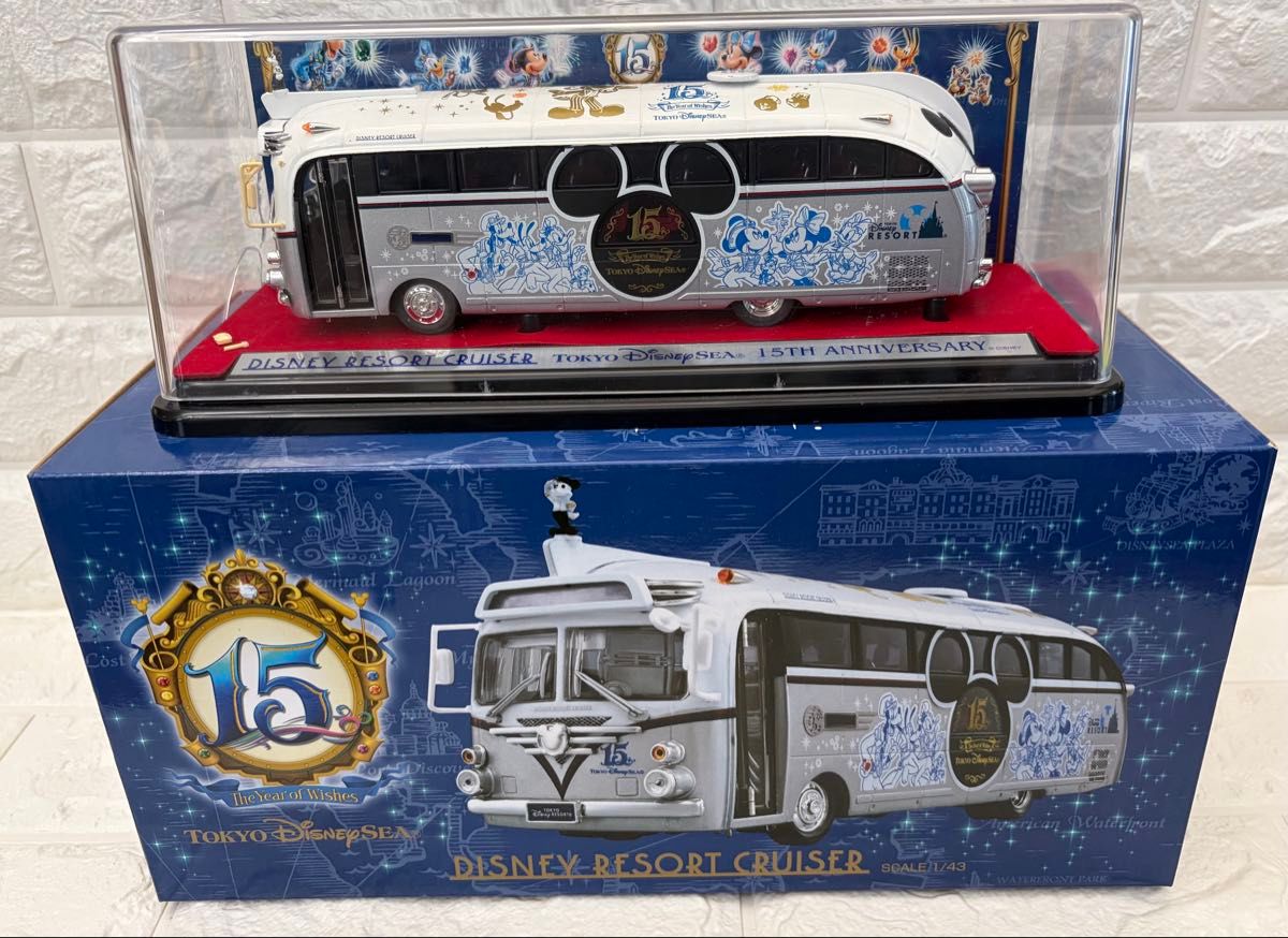 ディズニーリゾートクルーザー 1/43 ダイキャストモデル 15周年記念