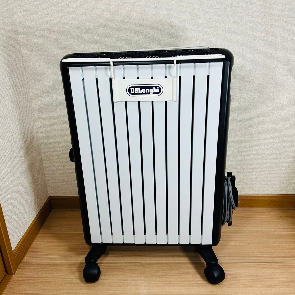 電池新品】De'Longhi MDHU15-BK マルチダイナミックヒーター 別売