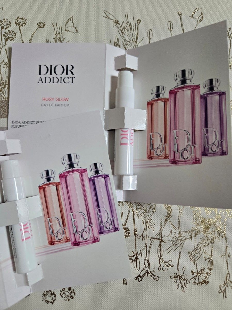 新品 Dior ディオール アディクト ロージー グロウ オードパルファン