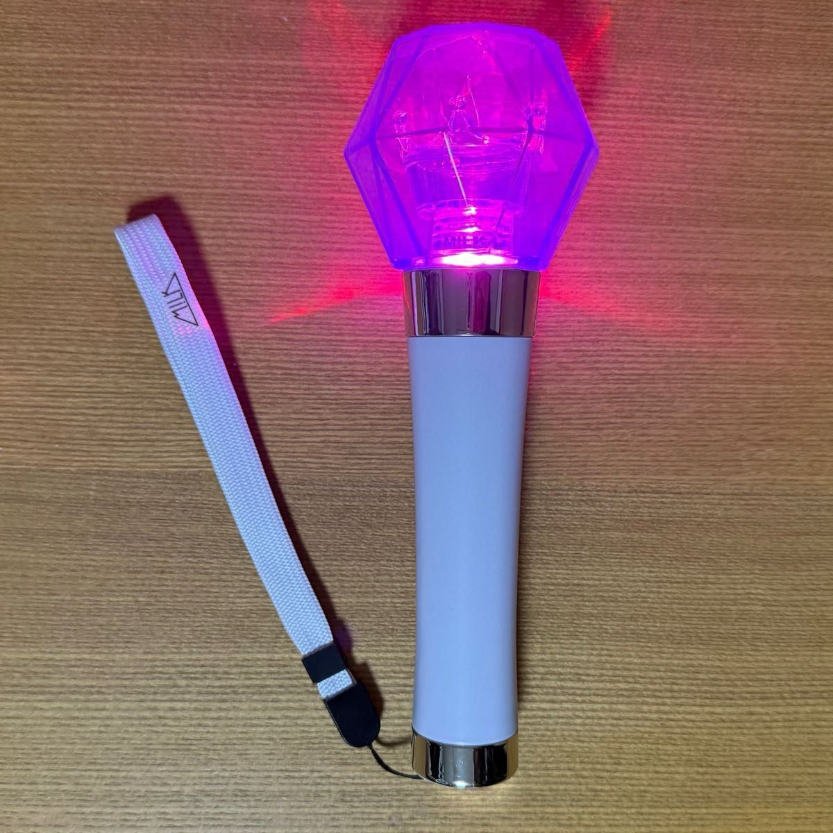 M LK ペンライト ミルクラスタル スティック 3｜Yahoo!フリマ（旧