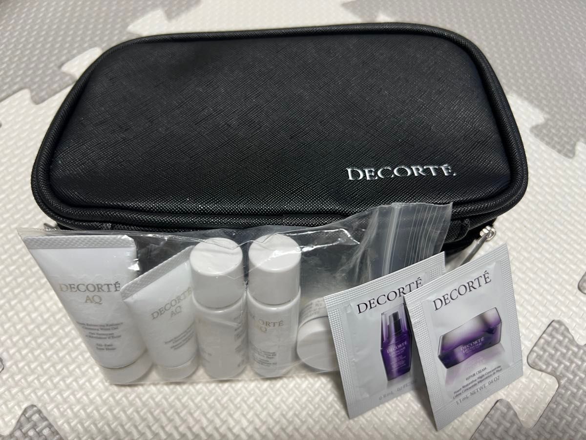 コスメデコルテ 黒ポーチ 2026 サンプルセット付き AQ リポソーム