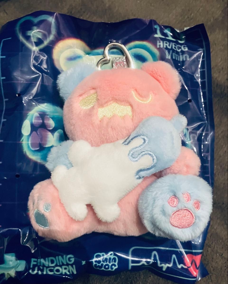 FINDING UNICORN x Shinwoo「Ragbear Clinic くまくま診療所