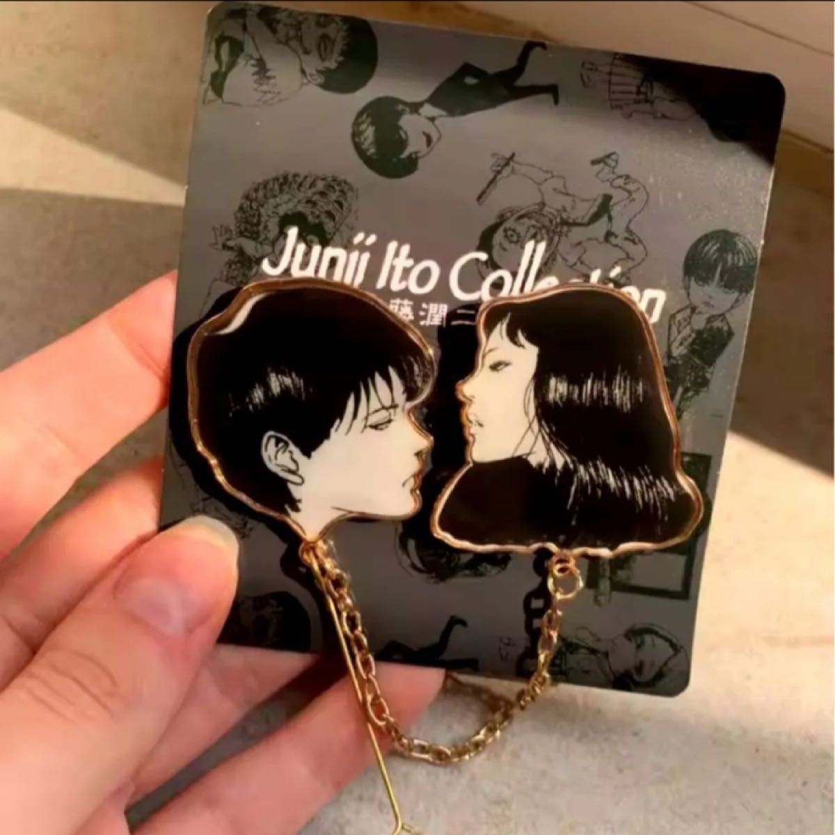 伊藤潤二 首吊り気球 中国限定 ピンバッジ ホラー 朝日ソノラマ 展覧会