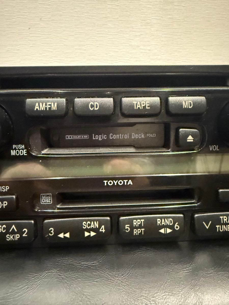トヨタ 純正 JZX100 ツアラー 後期 純正 デッキ オーディオ 86120