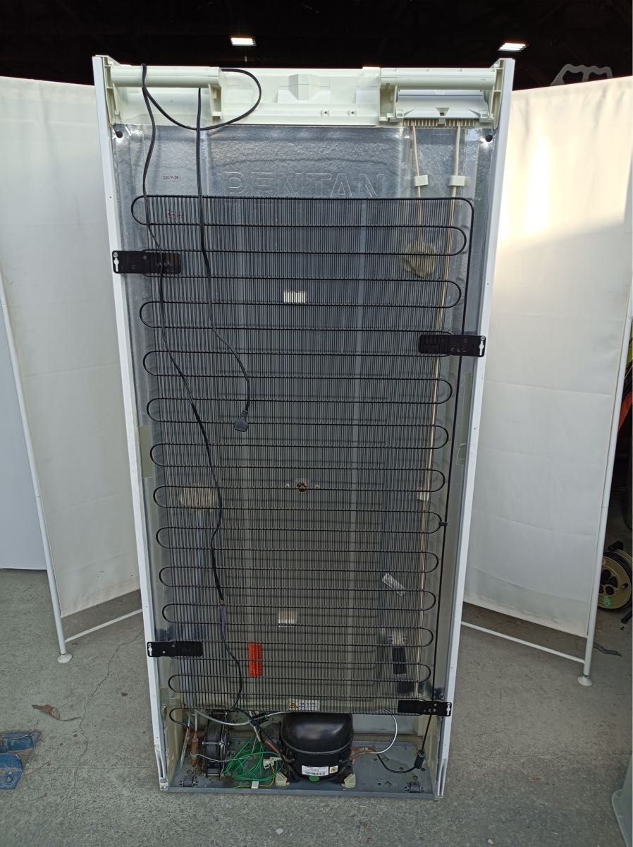 八6744【配送設置料金込み】DAIREI 冷凍庫 472L SD-521 八6744【配送