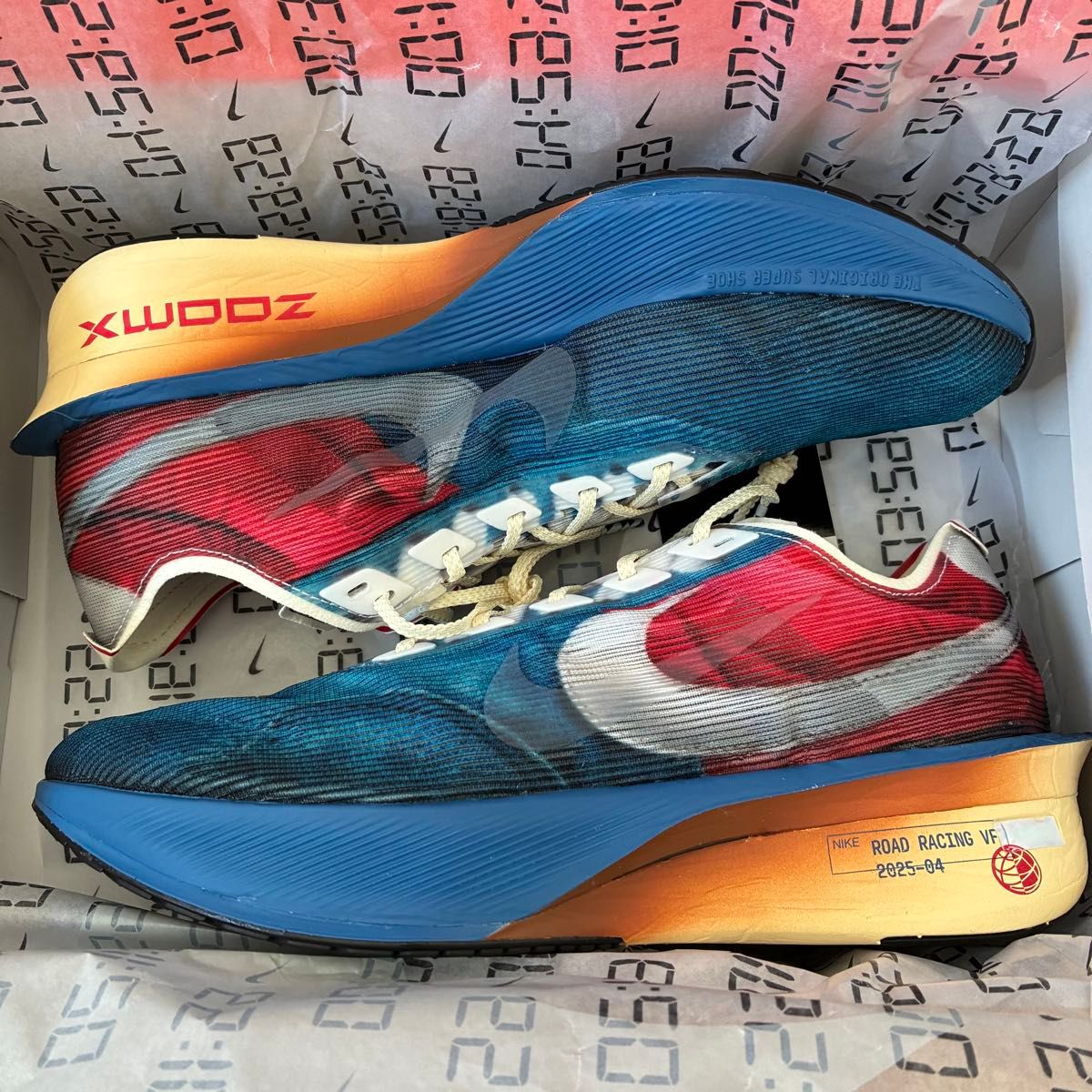 新品 ナイキ ズームX ヴェイパーフライ ネクスト% 4 27 5cm ヴェイパー