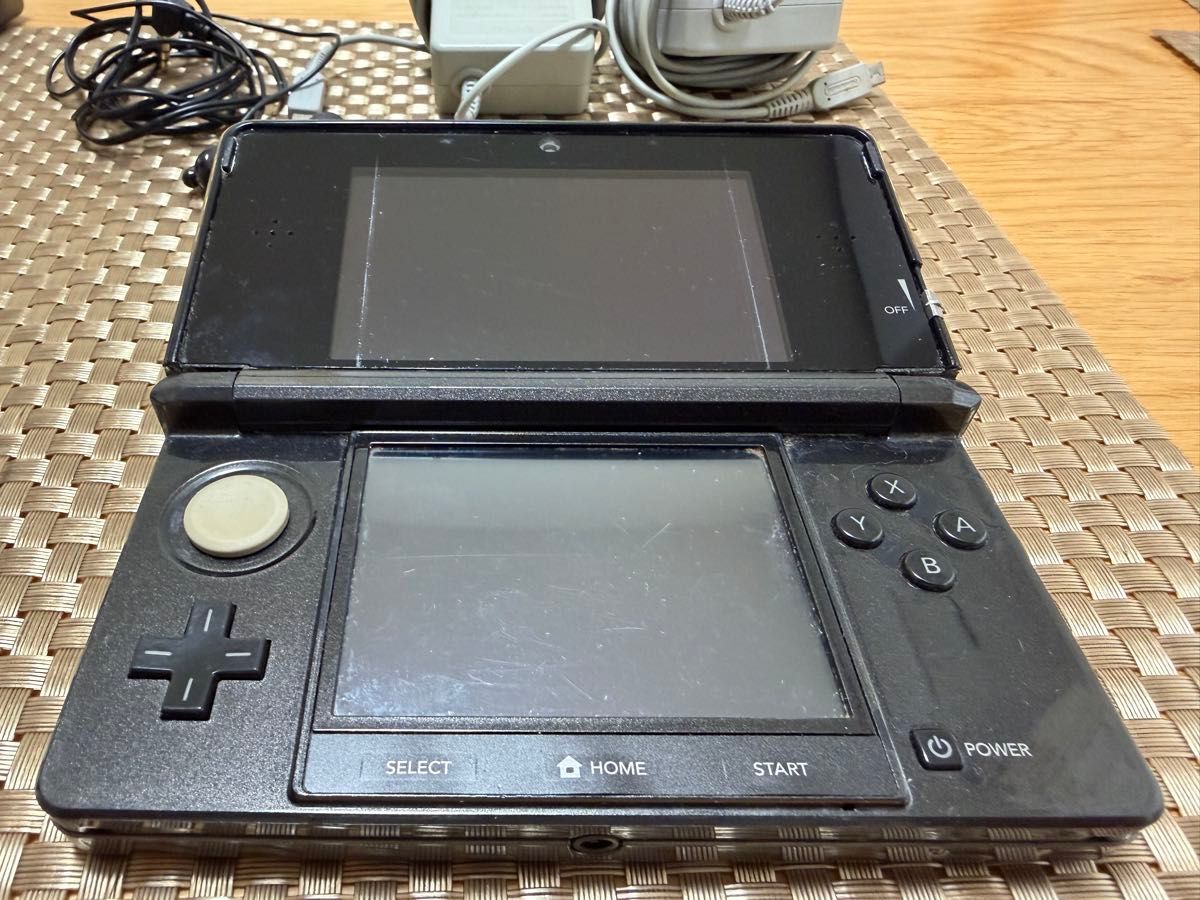 ニンテンドー3DS本体2台 カセット24個 充電器イヤホンセット｜Yahoo