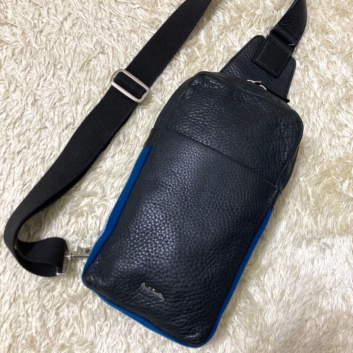 極美品】Paul Smith ポールスミス ボディバッグ レザー 革 ブラック