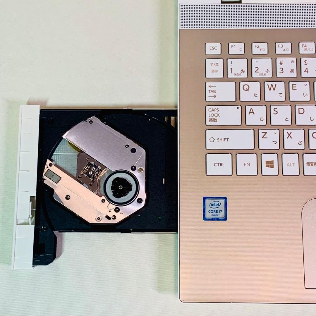 Core i7 6500U/第6世代/SSD512GB/メモリ16GB/Windows11/15 6インチ