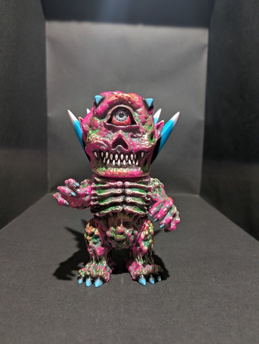 MVH Skull King Skull Mutant Vinyl Hardcore ソフビ｜Yahoo!フリマ