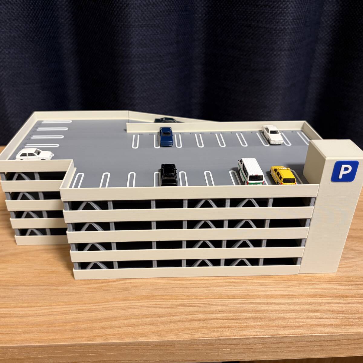 Nゲージ 立体駐車場B（組立キット）模型 ストラクチャー｜Yahoo!フリマ