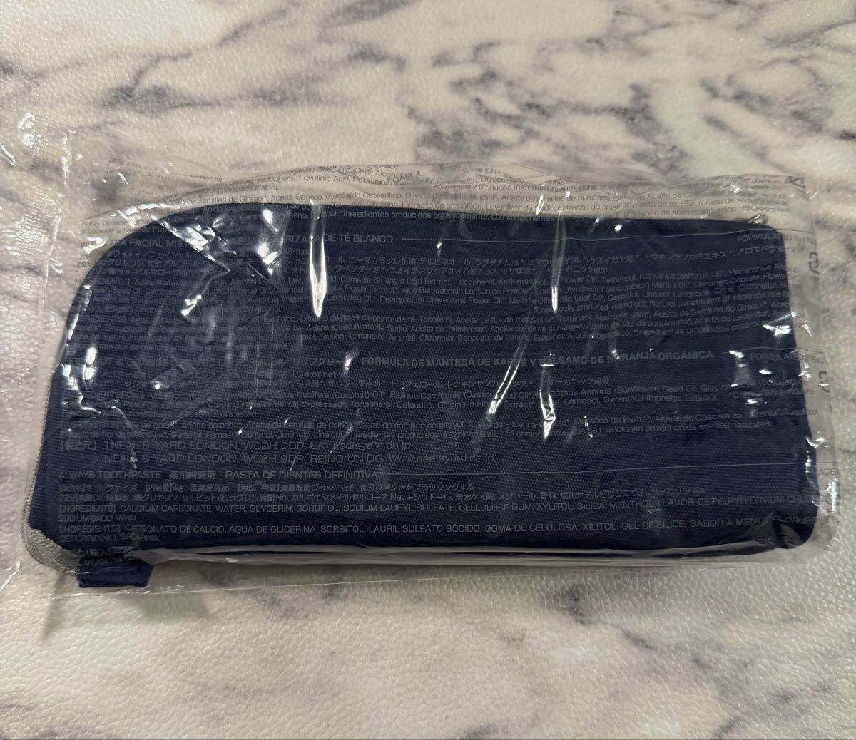 新品 未使用】ANA ニールズヤード ビジネスクラス アメニティポーチ