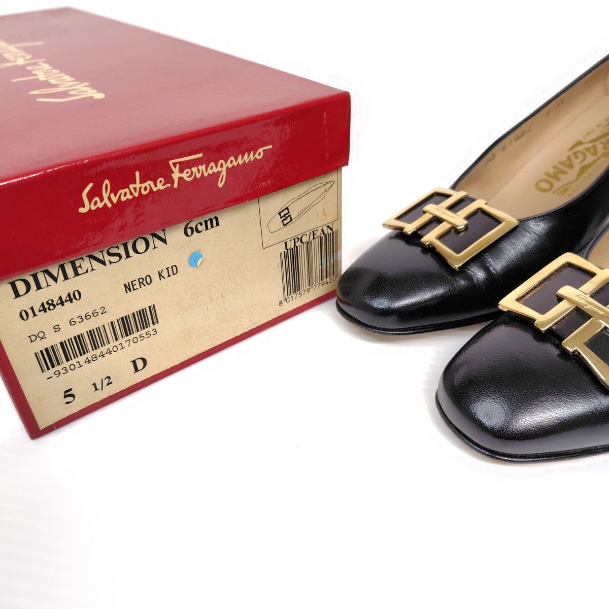 美品 フェラガモ パンプス 5 5D ゴールド装飾 チャンキーヒール